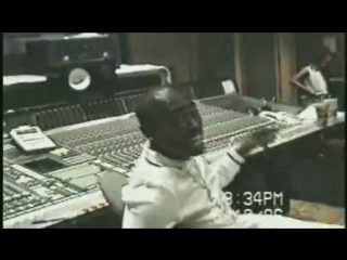 2pac with frank alexanders family in studio (10 06 1996)